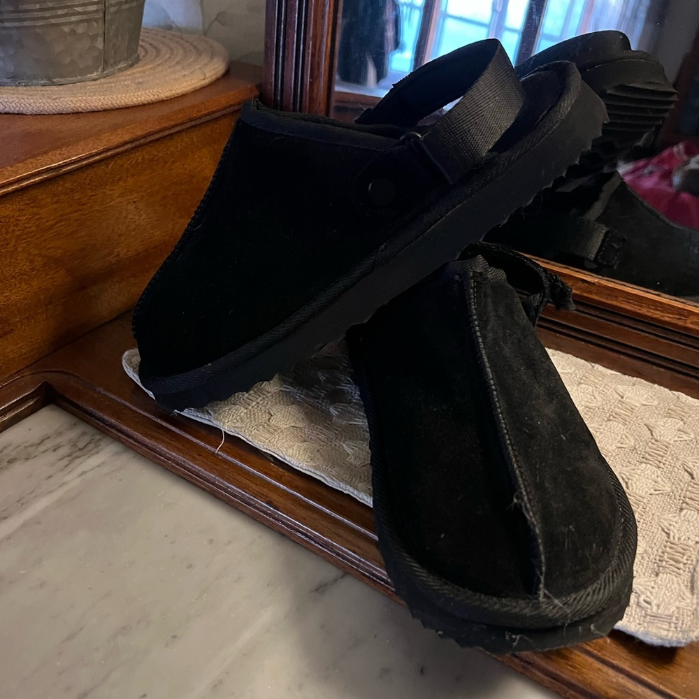 SIERRA Classic Suede Slip On Lined Clogs with Backstrap Black‎ Women's Sz 9 NWOT